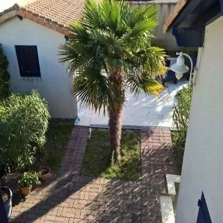 House Sur Mer - Emplacement De Choix Pour Cette Charmante Maison - Plage De Saint Sordelin *
